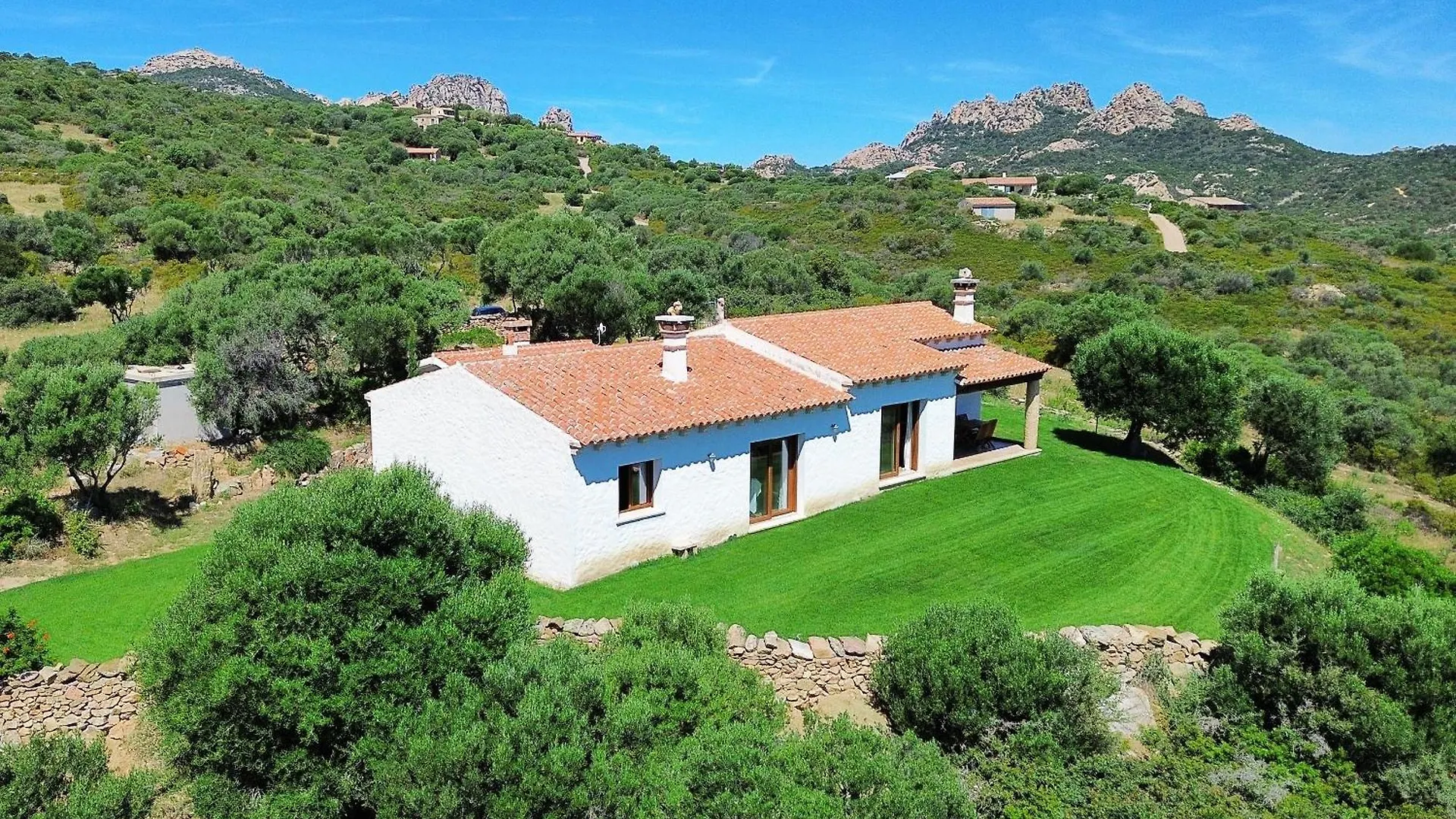 Casa Vacanze Con Incantevole Vista Mare A San Pantaleo 0*,  Italia