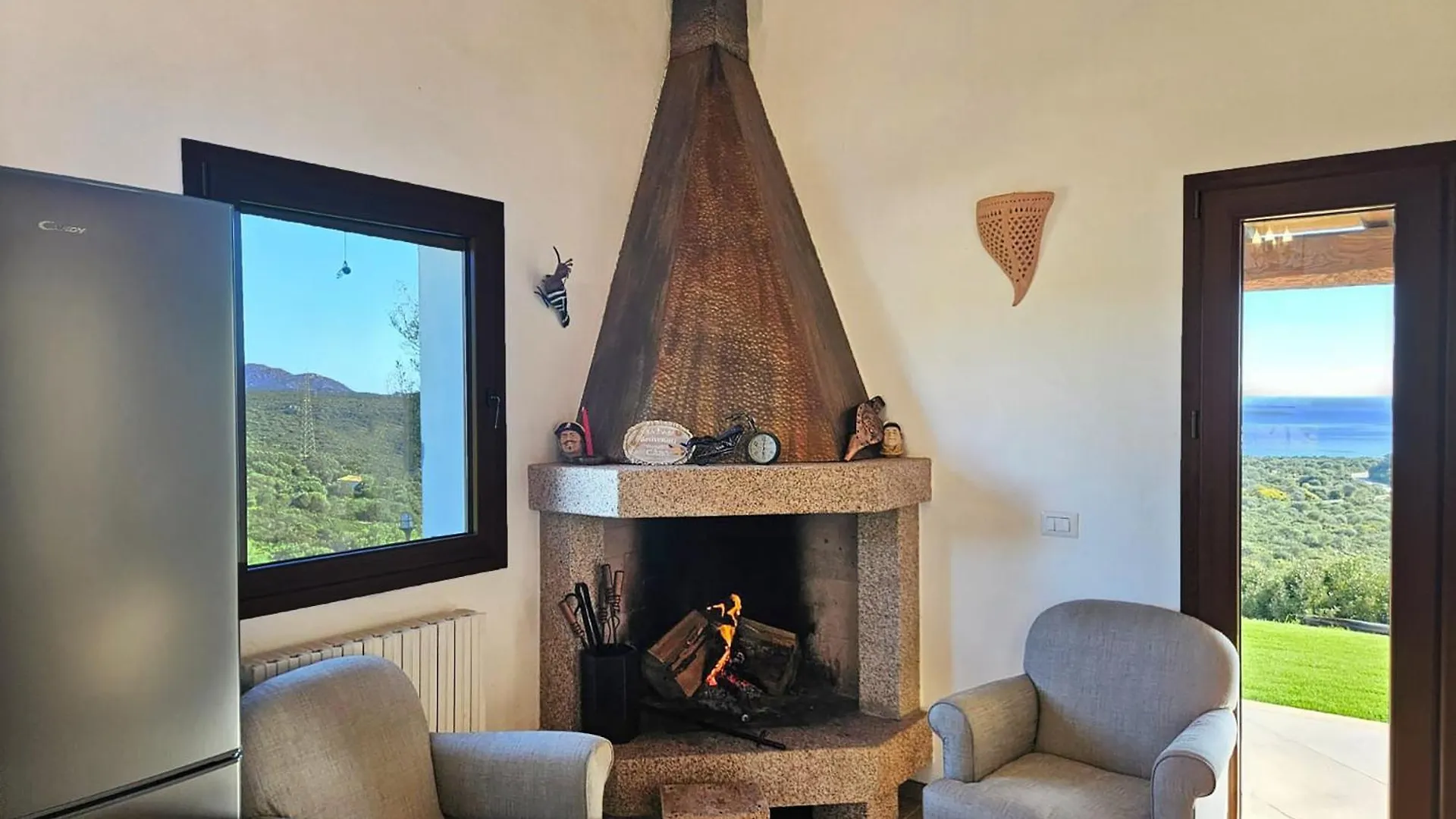 Сasa de vacaciones Casa Vacanze Con Incantevole Vista Mare A San Pantaleo
